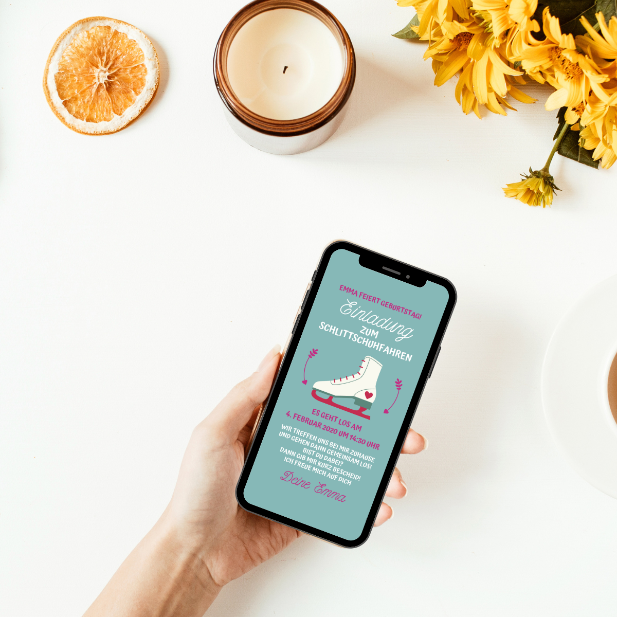 Moderne Einladung als WhatsApp Einladung mit Schlittschuhen und wunderschönen Farben in türkis, pink und weiss.