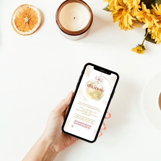 Digitale Weihnachtskarte in gold und gold roter Schrift mit weihnachtlichen Motiven